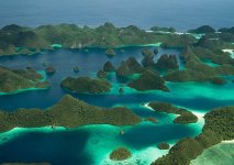 raja ampat island.jpg